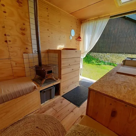 Knus Tiny House La Coume Apartament