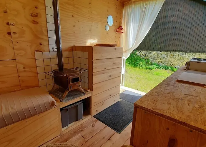 Knus Tiny House La Coume 公寓